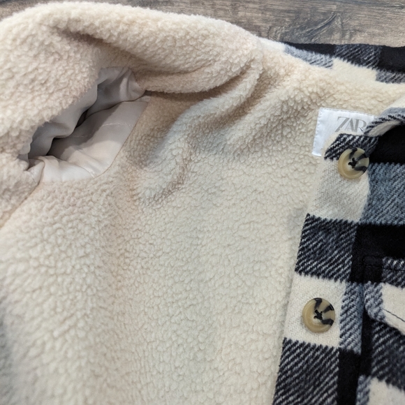 Zara 3-4 Year Toddler Girl Winter Coat Shacket Warm Plaid Black Cream 3T 4T - Picture 3 of 7